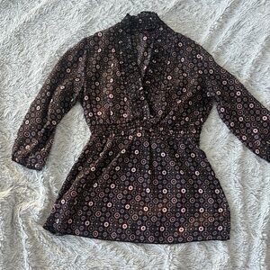 Black 3/4 sleeve blouse